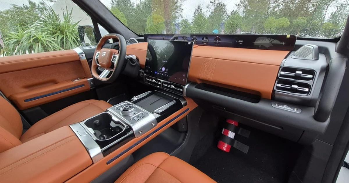 JETOUR G700 El Tanque Hiacutebrido Chino de 900 Caballos