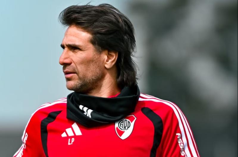 River prepara el equipo para Racing- una suspensión obliga a cambiar la defensa