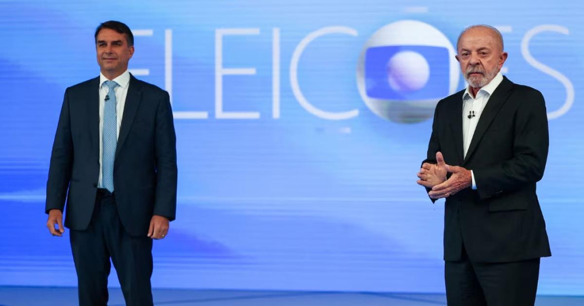 Lula y Flaacutevio Bolsonaro cruzaron acusaciones en el uacuteltimo debate presidencial de Brasil