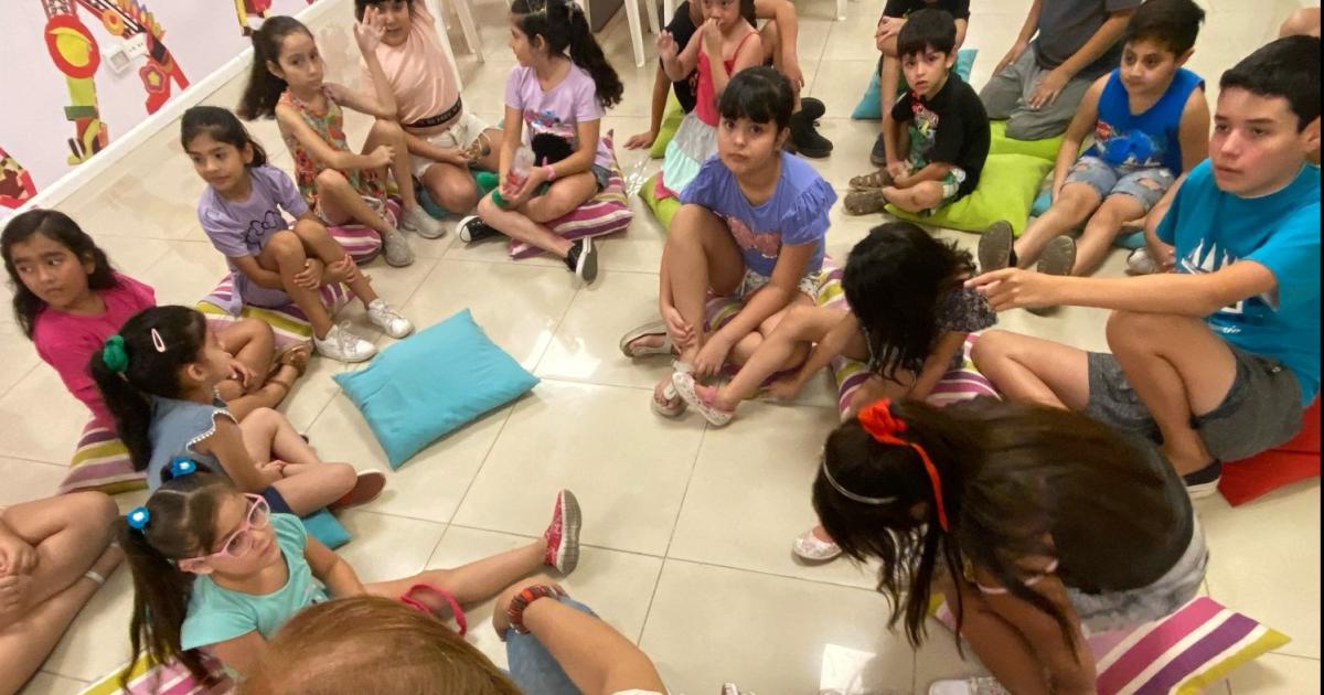 El CCB propone para esta semana el taller iexclLuz caacutemara doodle
