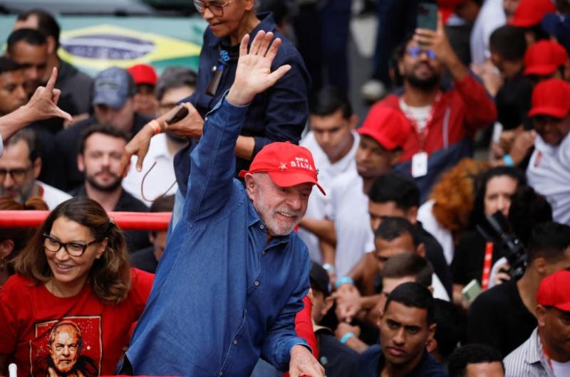 Lula da Silva ganó el balotaje- las causas de una remontada histórica que sorprendió a todo Brasil