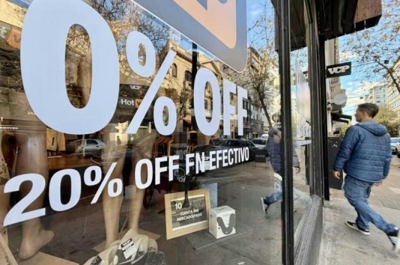 El consumo en los hogares volvioacute a caer en septiembre 