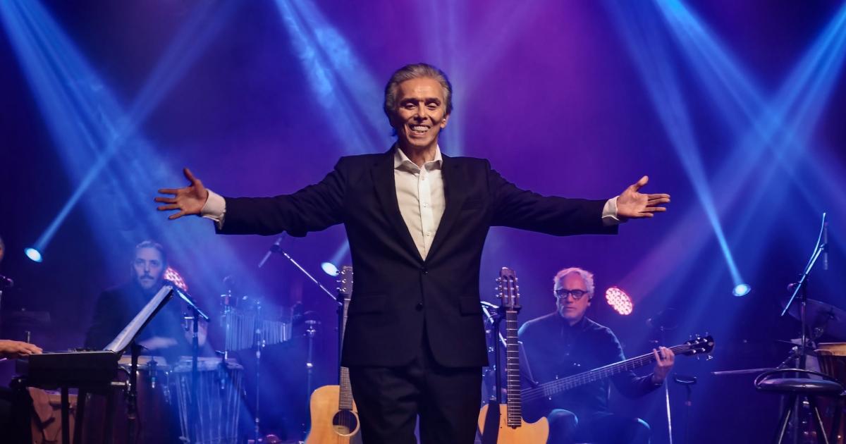 Jairo reveloacute que le cantaraacute al Papa Leoacuten XIV yconfirmoacute que cantaraacute el Himno con Jorge Rojas
