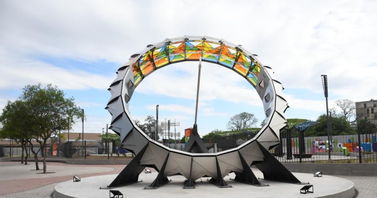 Inauguran la Plaza de Ciencias en la Capital- un predio interactivo al aire libre para aprender jugando