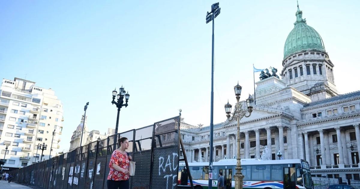 Propiedad Privada en el Senado- el oficialismo no reunioacute las firmas y se frena el dictamen de mayoriacutea