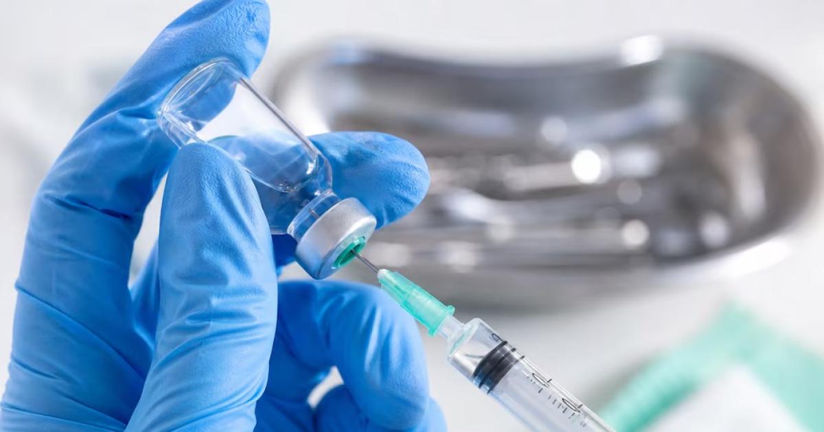 La baja cobertura de vacunación contra sarampión y polio incrementa la vulnerabilidad sanitaria ante el hacinamiento en centros de evacuados