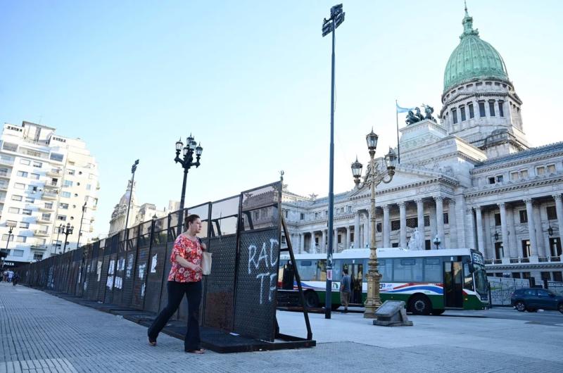 Propiedad Privada en el Senado- el oficialismo no reunioacute las firmas y se frena el dictamen de mayoriacutea