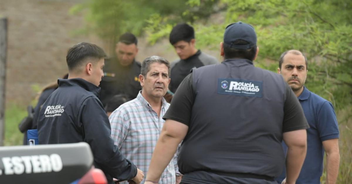 Alienado Julio Tejeda asesinoacute a Mariacutea y bantildeado en su sangre fue a matar a Roy en Huyamampa