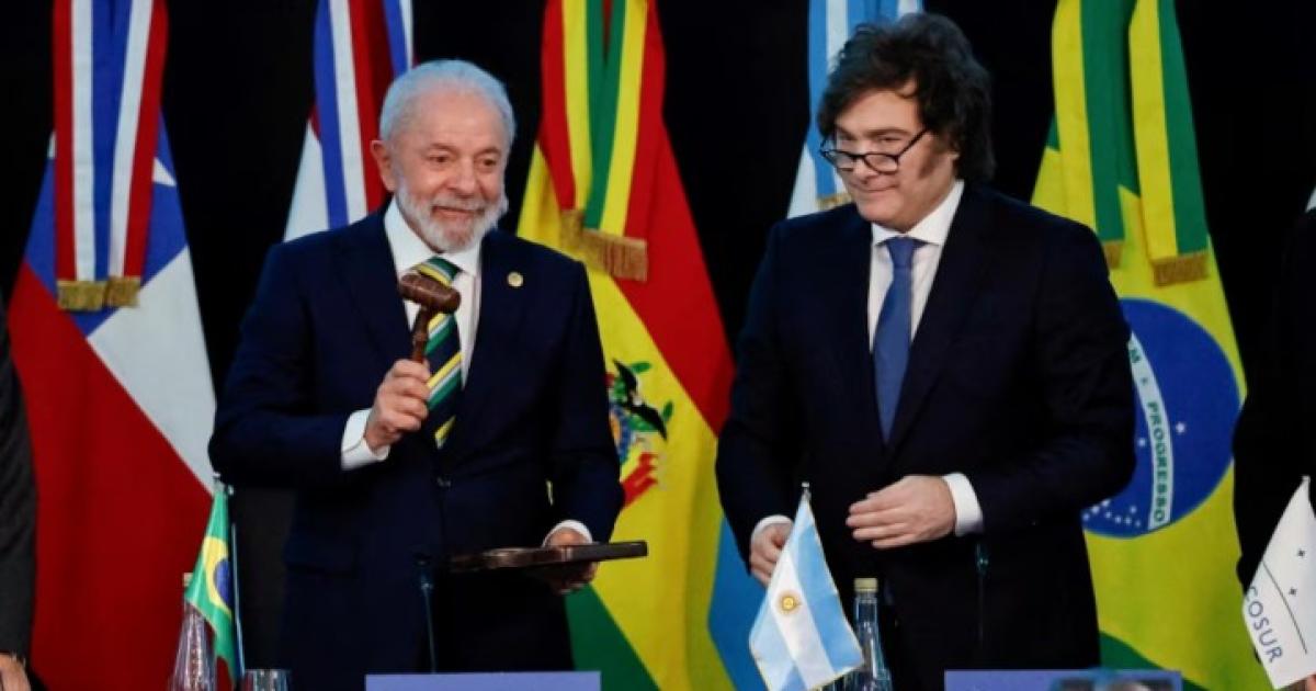 Lula da Silva y Javier Milei durante la cumbre del Mercosur celebrada en 2025 en Buenos Aires (Foto- Reuters)