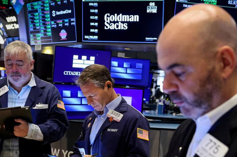 Las acciones argentinas en Wall Street cayeron hasta un 6-en-porciento- y el riesgo país se acercó a los 800 puntos