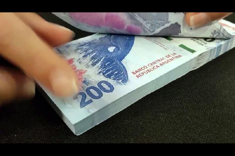 c-mo-detectar-billetes-de-200-falsos-tinta-hilo-de-seguridad-marca