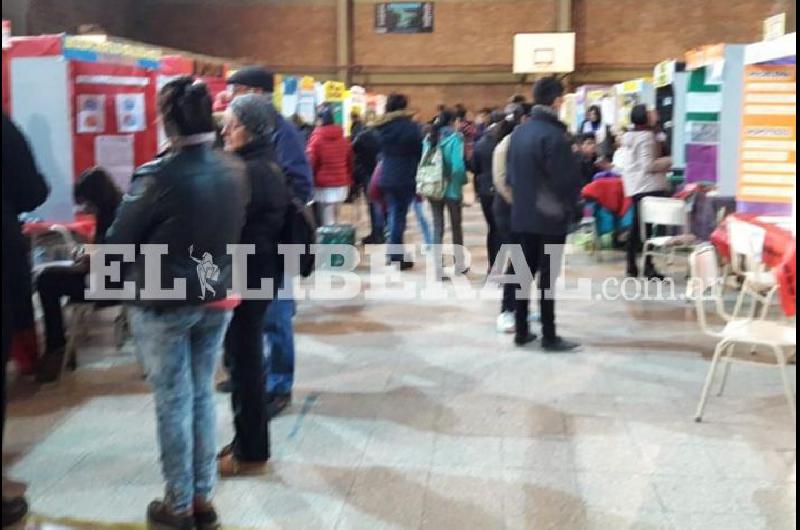 Se desarrolla en Frías la Feria Zonal de Ciencia y Tecnología - La sede ...