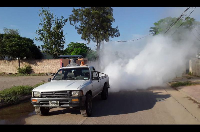 El municipio amplía a más barrios las tareas de fumigación - Con el ...