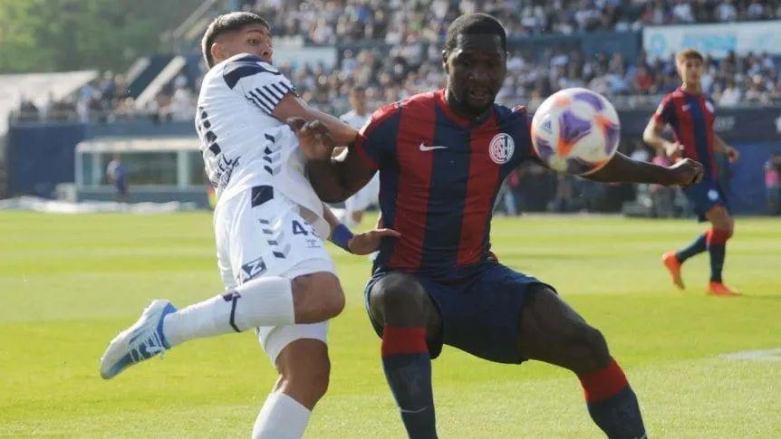 Gimnasia perdió con San Lorenzo y quedó casi sin chances en la pelea ...
