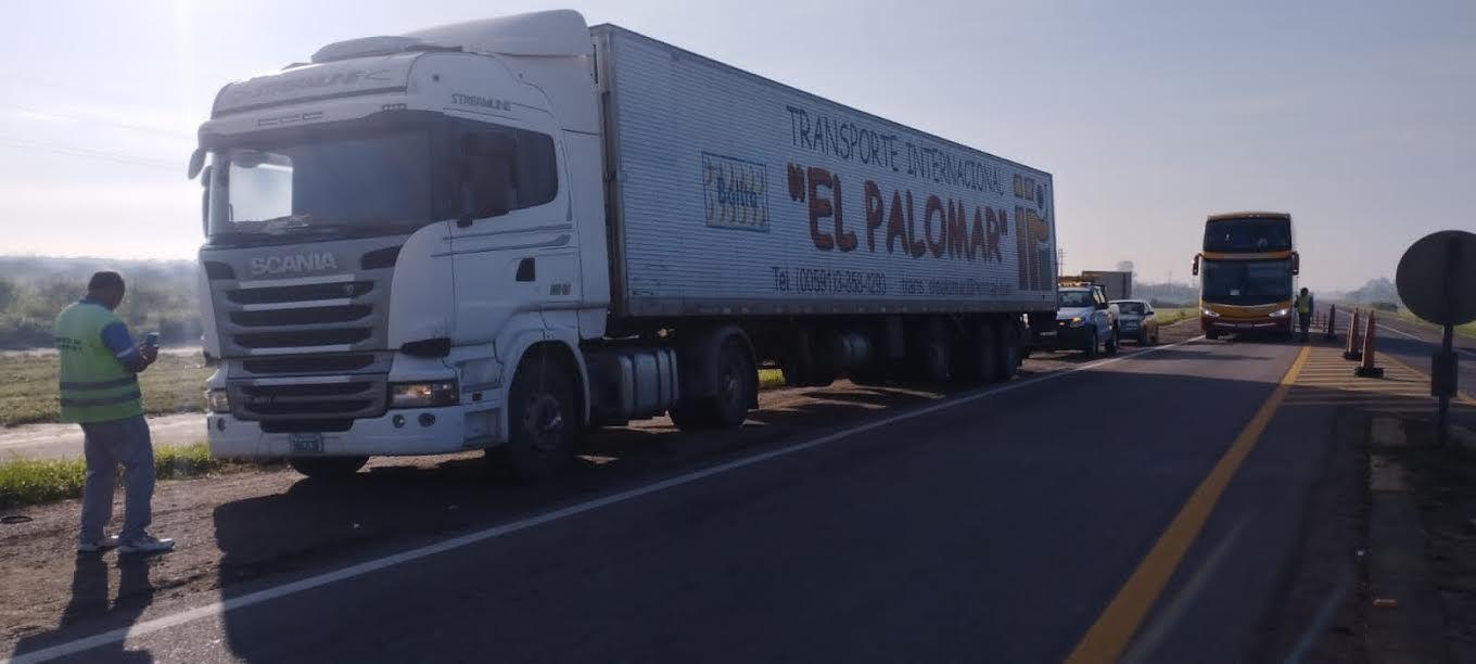 Detienen a un camionero alcoholizado que casi provoca una tragedia en ...