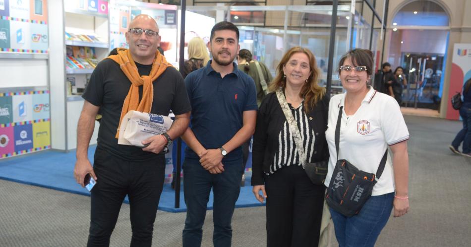 LA FERIA DEL LIBRO DE SANTIAGO DEL ESTERO ES UN ÉXITO - La 13ª edición ...