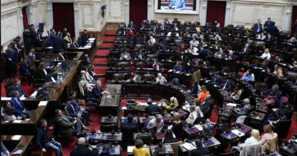 El oficialismo ya cuenta con los votos para aprobar en general la Ley ...