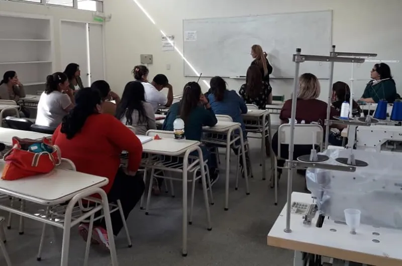 Inscripciones abiertas en la Escuela de Artes y Oficios - UNSE.