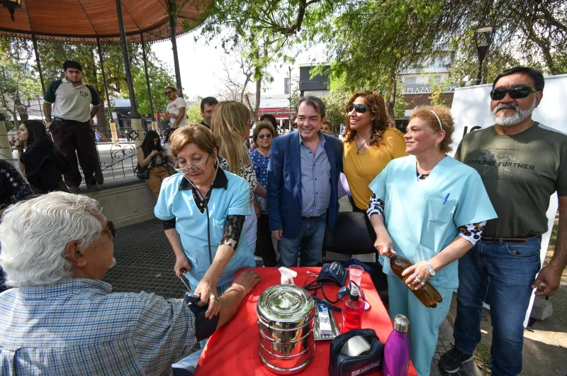 Se celebró el Día Internacional de la Persona Mayor con actividades en ...
