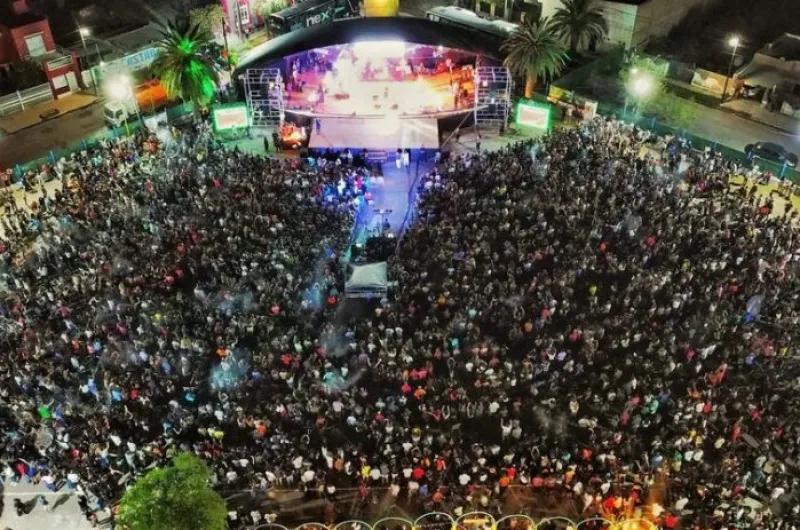 EN VIVO: Radio Panorama transmite el 54º Festival de la Tradición desde ...