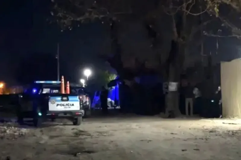 Una joven madre fue asesinada de un balazo en la cabeza mientras ...