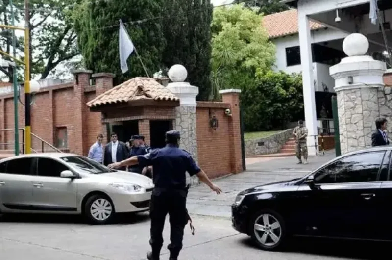 Miedo y tensión por una amenaza de bomba en la Quinta de Olivos - El ...