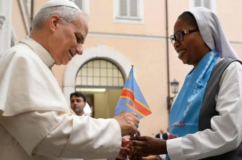 El Papa León XIV anima a religiosos a renovar su misión y servicio en ...