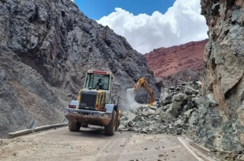 Catamarca: siguen los trabajos por derrumbes en rutas nacionales - En ...