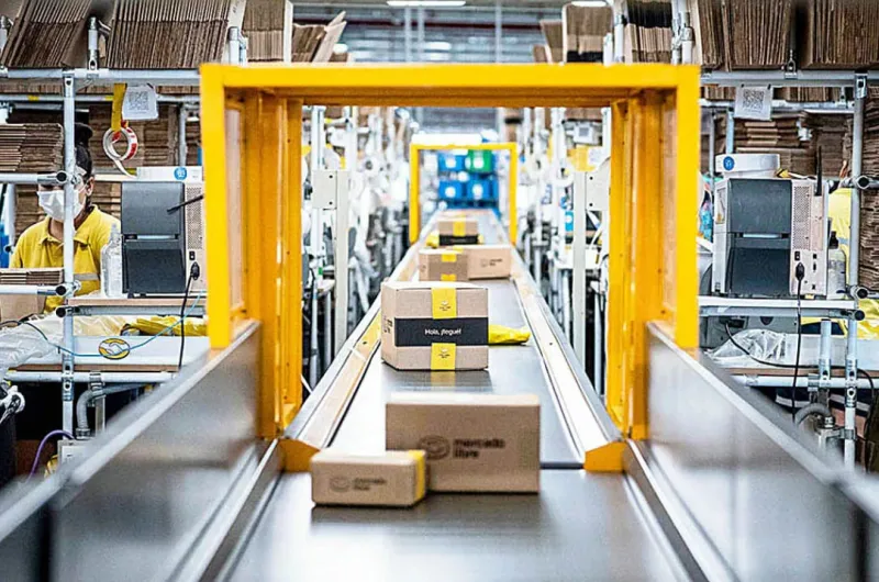 Mercado Libre reduce su personal y apuesta por la <b>inteligencia artificial</b> - El Liberal thumbnail