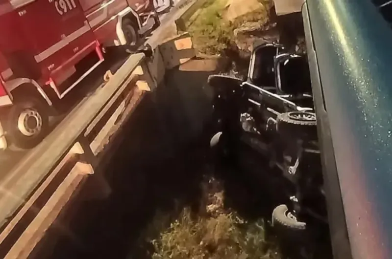 Choque fatal: una madre y su hija adolescente murieron tras impactar ...