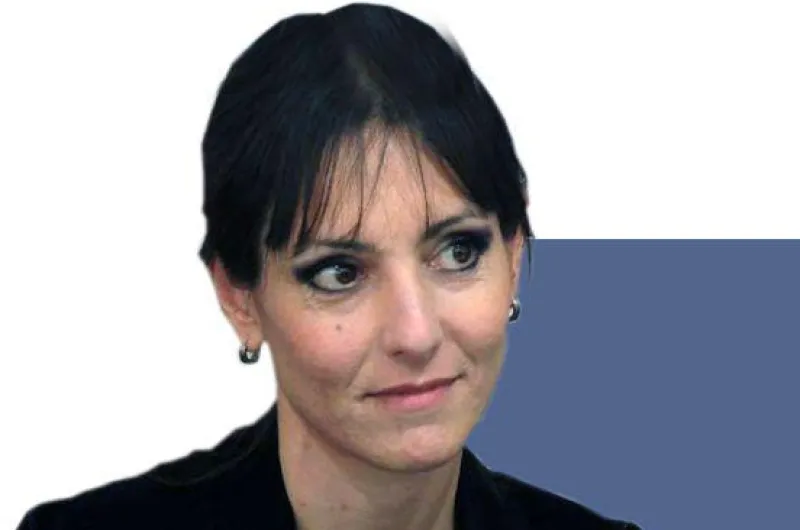 De los hombros a la cabeza del gigante: <b>inteligencia artificial</b> y síntesis del saber - El Liberal thumbnail