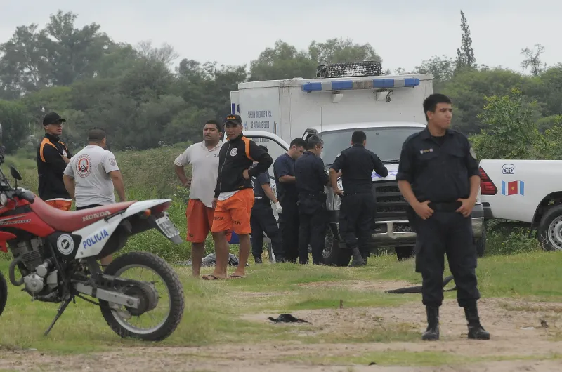Dolor y conmoción por la muerte de un joven peón en una represa rural ...