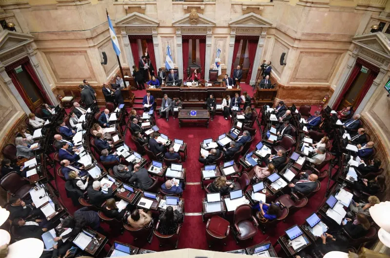 El Senado aprobó cambios en la Ley de Glaciares y el proyecto pasa a ...