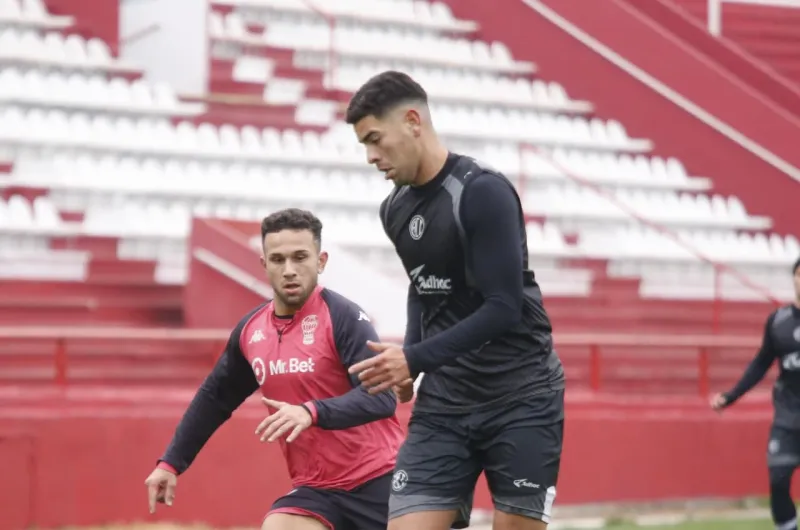 Central Córdoba tuvo una buena prueba ante Huracán en dos amistosos
