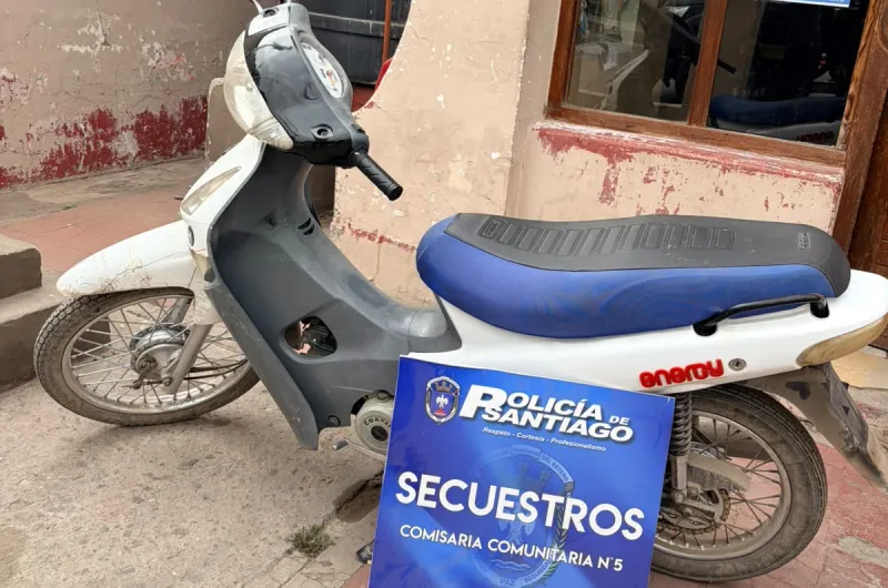 Le robaron la moto del patio de su casa y la Policía la recuperó en pocas horas