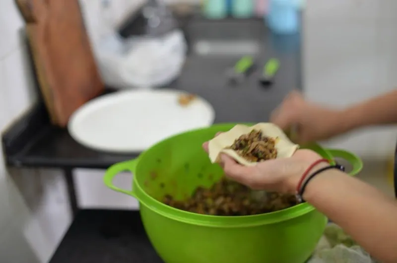 La Cocina Regional en Vivo elaboró "buñuelos de hojas de remolachas"