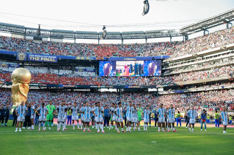 Los emotivos mensajes del plantel argentino después de la derrota ante España