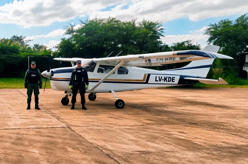 Prisión preventiva para dos bolivianos por una nave ligada a Santiago