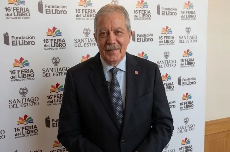 "La cultura es una trinchera": Elías Suárez presenta la 16° Feria del Libro de Santiago del Estero · Examedia