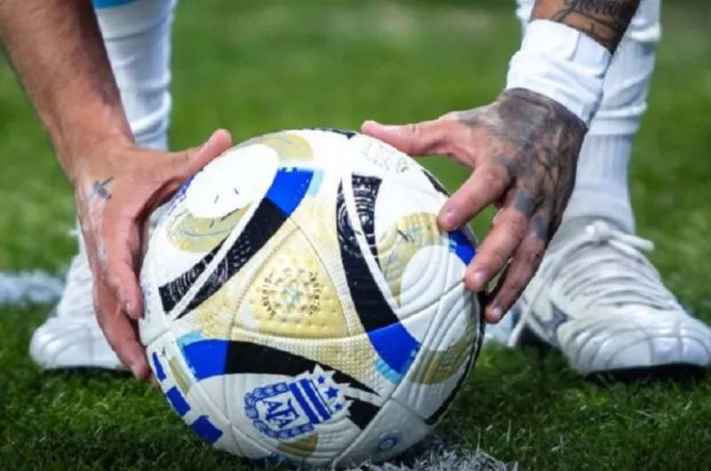 Promedios 2027: un grande del fútbol argentino y tres campeones, al borde de la zona roja