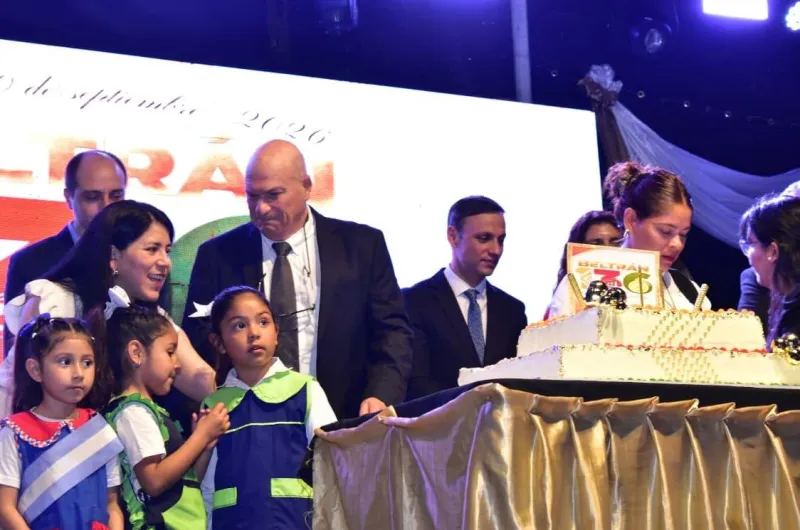 Beltrán conmemoró sus 136 años con un emotivo acto y una fiesta popular