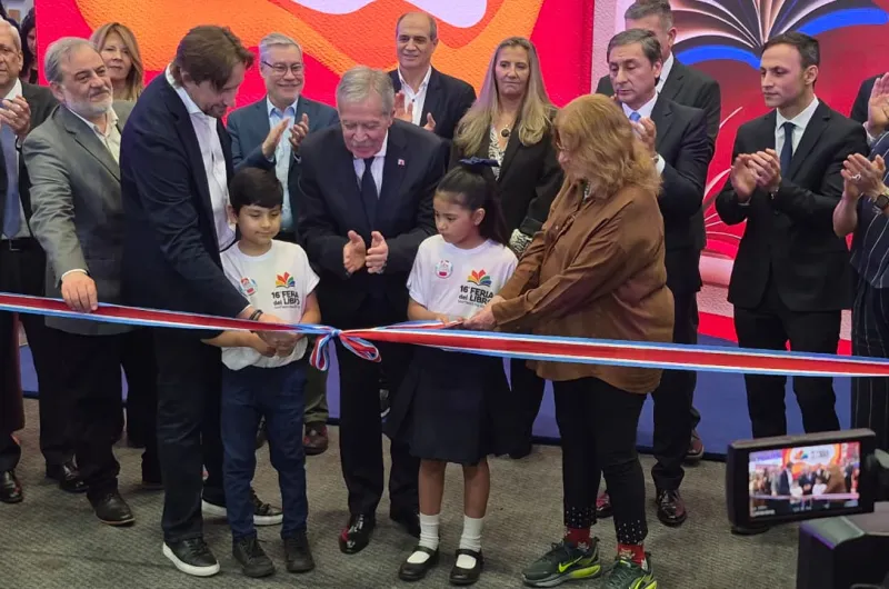 FOTOS. Así se vive la 16ª Feria Internacional del Libro en Santiago del Estero en el Fórum
